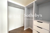 The Repulse Bay 影灣園 | Walk-in Closet in Master Bedroom 