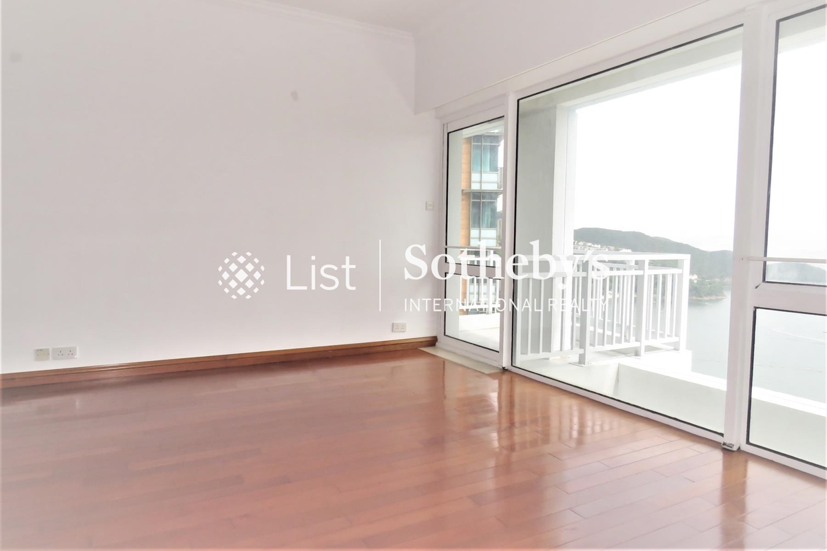 The Repulse Bay 影灣園 | Master Bedroom