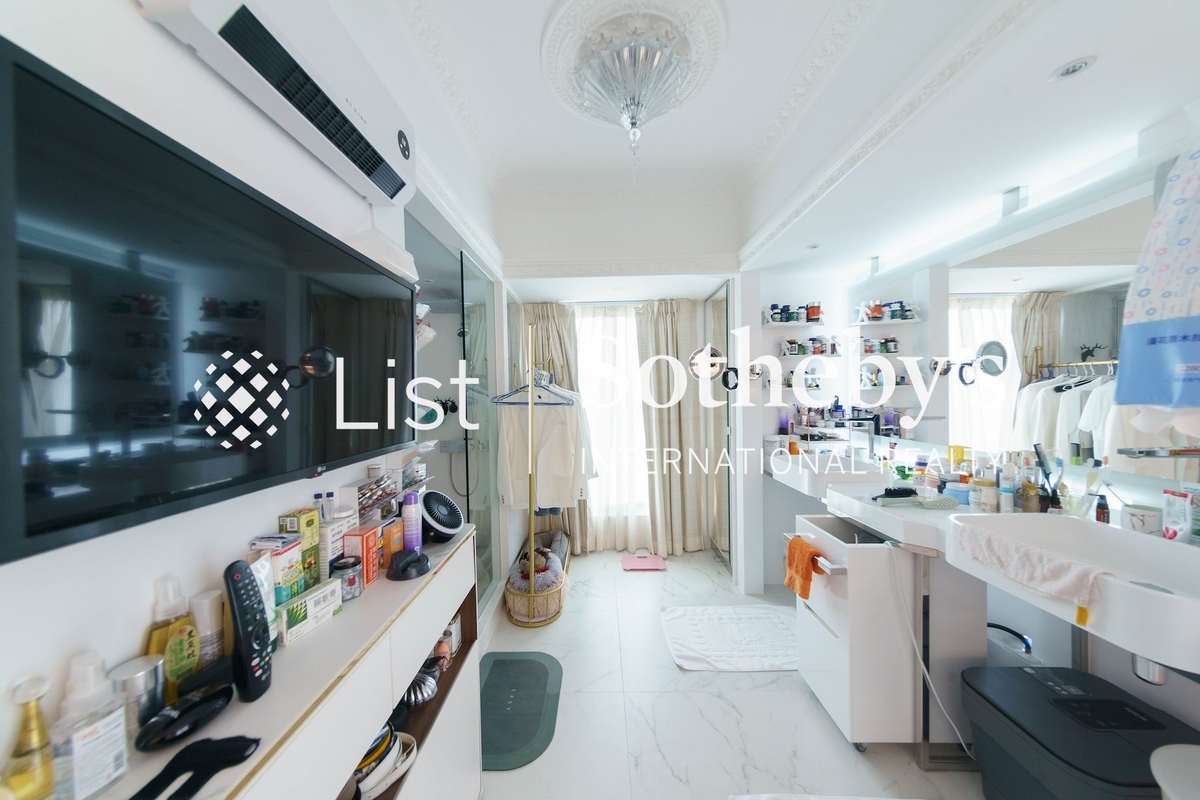 No. 110 Repulse Bay Road 淺水灣道110號 | Master Bathroom