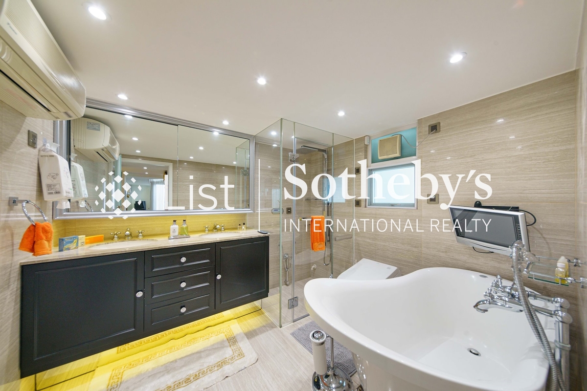 No. 110 Repulse Bay Road 淺水灣道110號 | Second En-suite Bathroom
