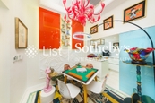 No. 110 Repulse Bay Road 淺水灣道110號 | Family Room