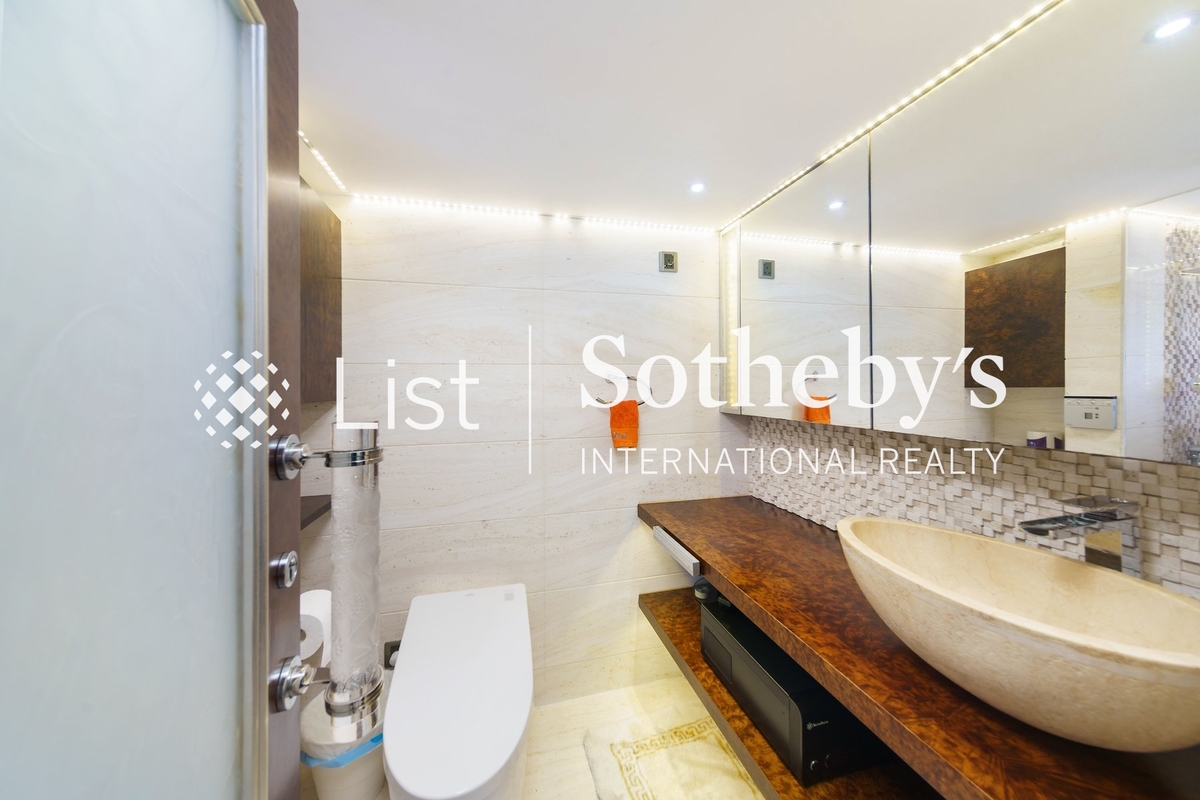 No. 110 Repulse Bay Road 淺水灣道110號 | Third En-suite Bedroom