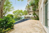 No. 110 Repulse Bay Road 淺水灣道110號 | Private Garden and Swimming Pool off Living Room