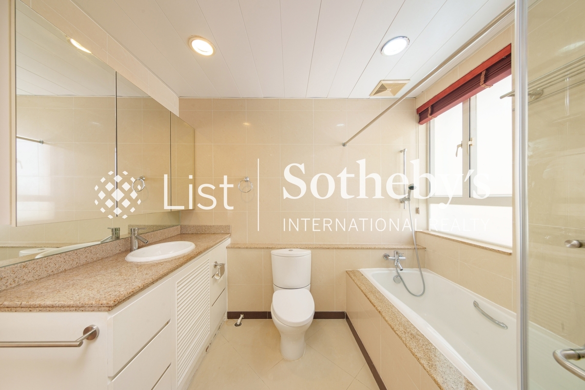 Repulse Bay Mansions 淺水灣大廈 | Master Bathroom