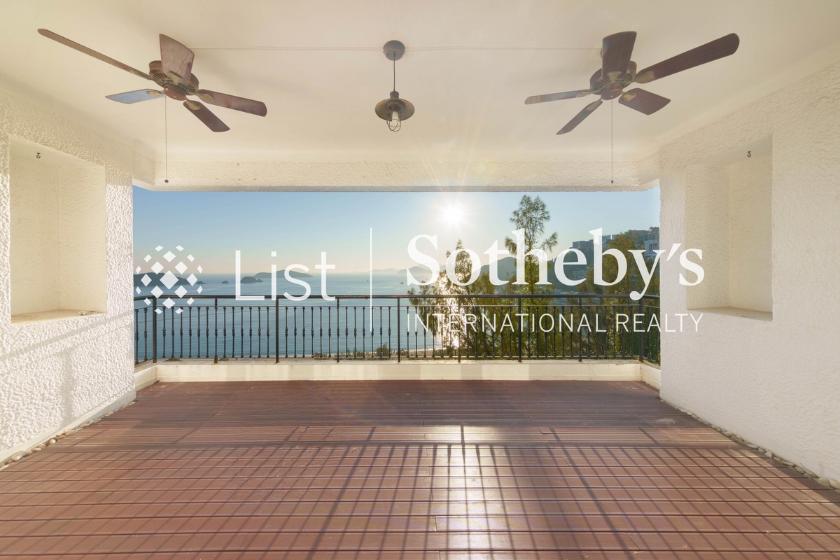 Repulse Bay Mansions 淺水灣大廈 | Balcony off Living Room