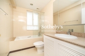 Repulse Bay Mansions 淺水灣大廈 | Guest Bathroom