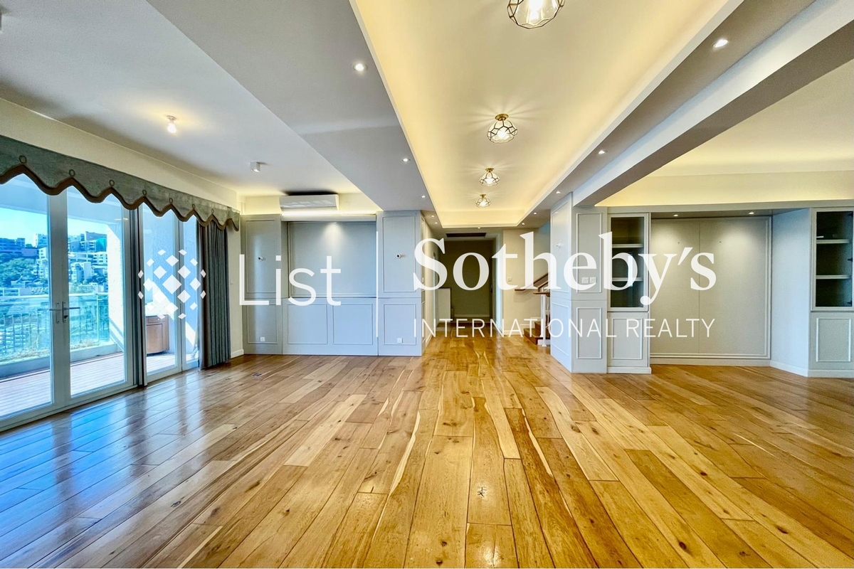 Repulse Bay Mansions 淺水灣大廈 | Living Room