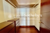 Repulse Bay Mansions 淺水灣大廈 | Walk-in Closet in Master Bedroom 