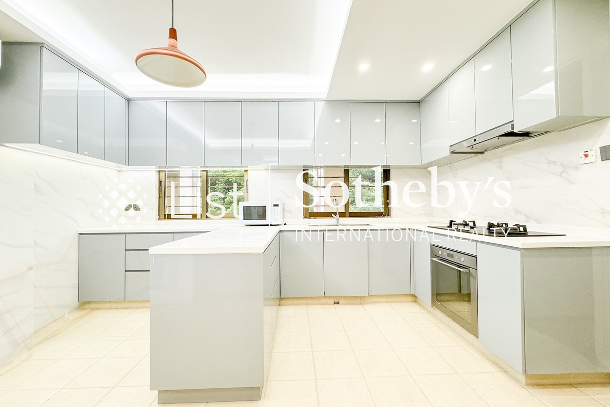 Repulse Bay Towers 保華大廈 | Kitchen