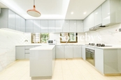 Repulse Bay Towers 保華大廈 | Kitchen