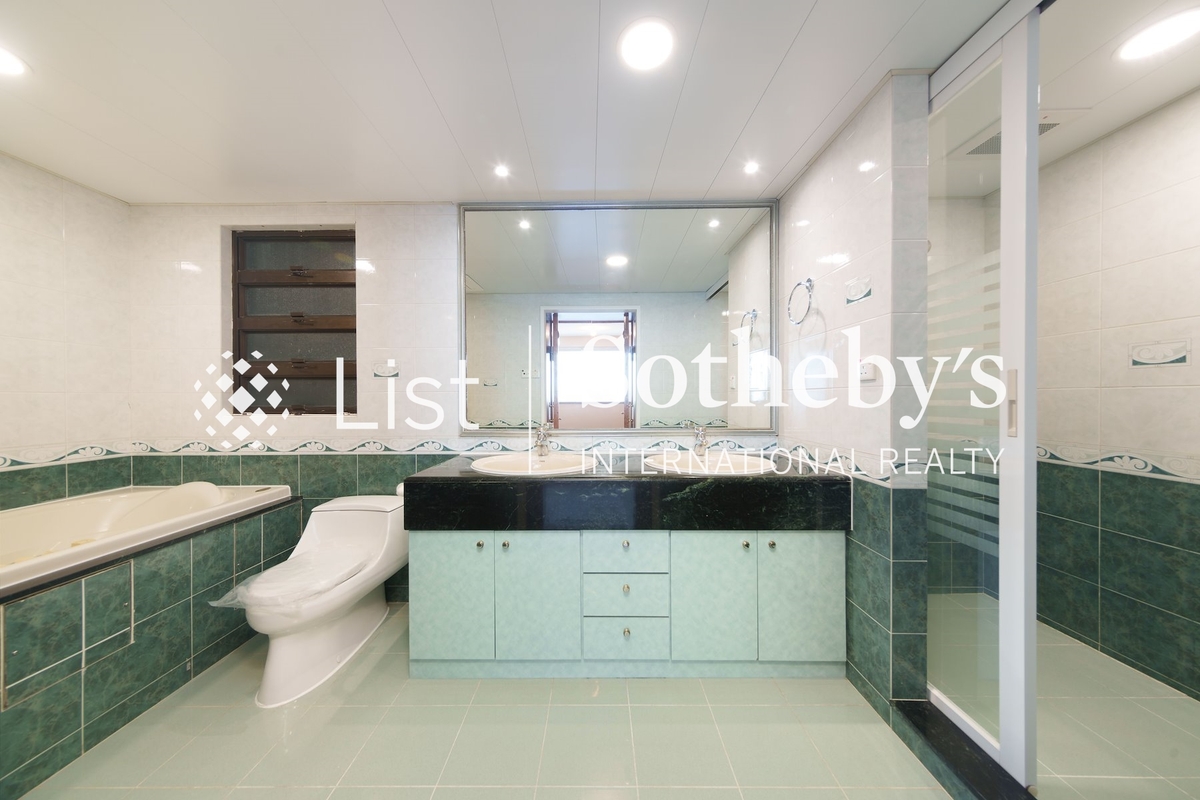 Repulse Bay Towers 保華大廈 | Master Bathroom