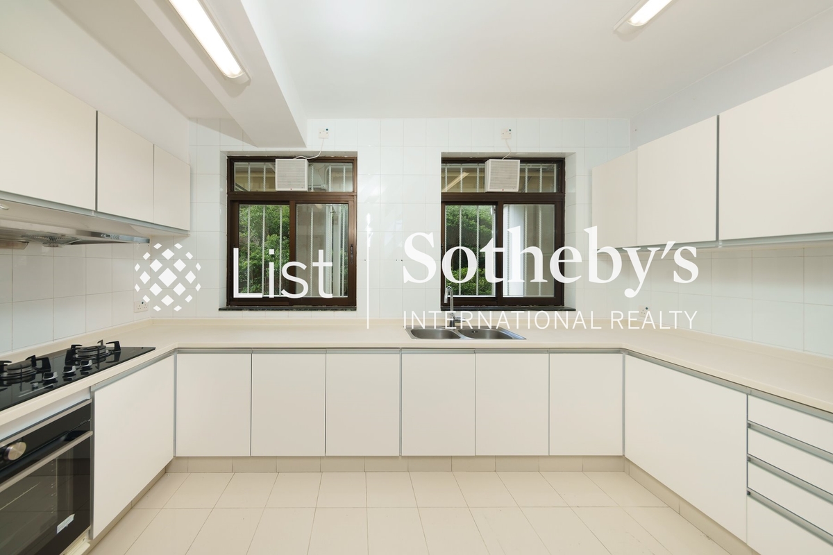 Repulse Bay Towers 保華大廈 | Kitchen