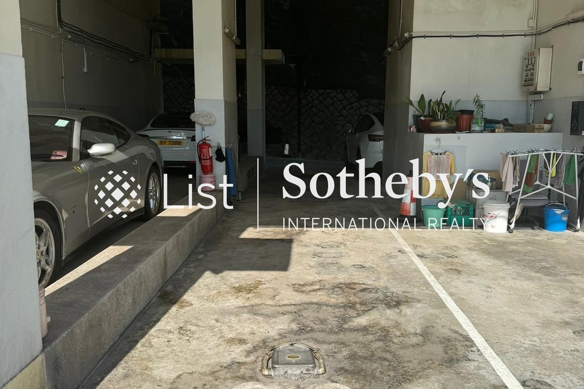 Repulse Bay Towers 保华大厦 | Carpark