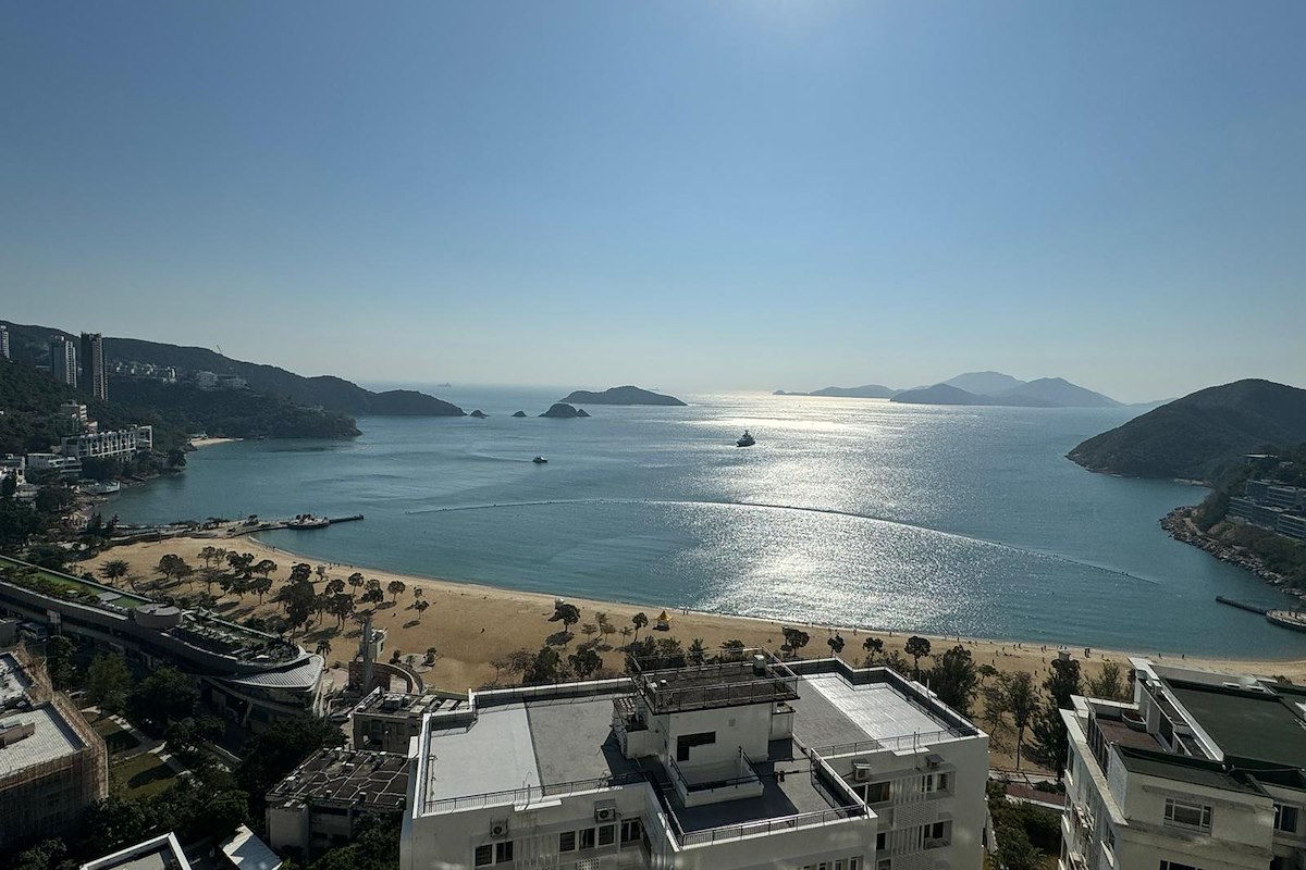 Repulse Bay Towers 保華大廈 | View from Living Room