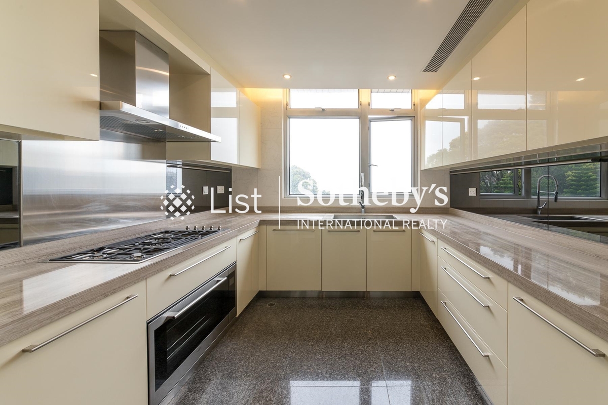 Interocean Court 山頂道26號 | Kitchen