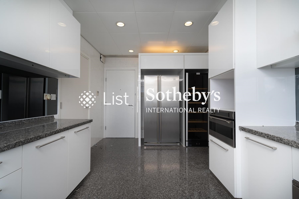 Interocean Court 山顶道26号 | Kitchen