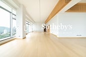 Interocean Court 山頂道26號 | Living and Dining Room