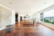 Leon Court 利安阁 | Living and Dining Room