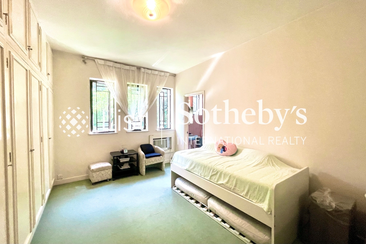 Leon Court 利安阁 | Third En-suite Bedroom