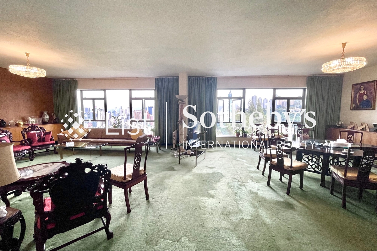 Leon Court 利安阁 | Living and Dining Room