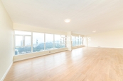 Leon Court 利安閣 | Living and Dining Room