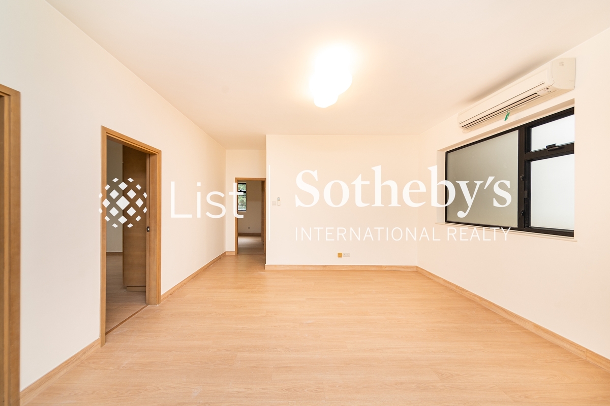 Leon Court 利安閣 | Second En-suite Bedroom