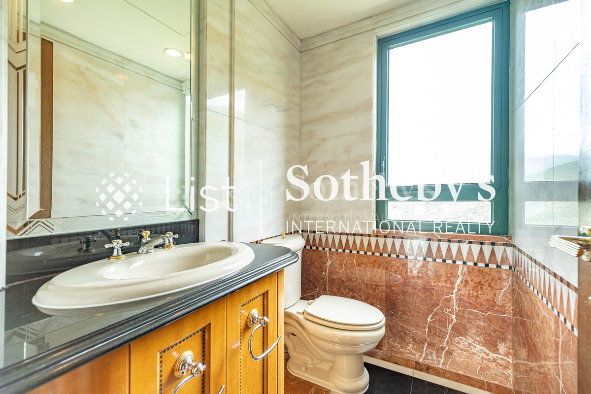 127 Repulse Bay Road 浅水湾道127号 | Guest Bathroom