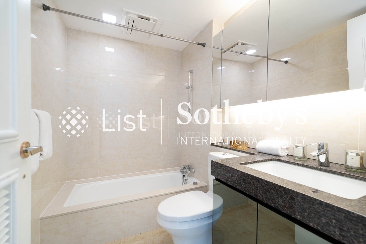 127 Repulse Bay Road 浅水湾道127号 | Second En-suite Bathroom