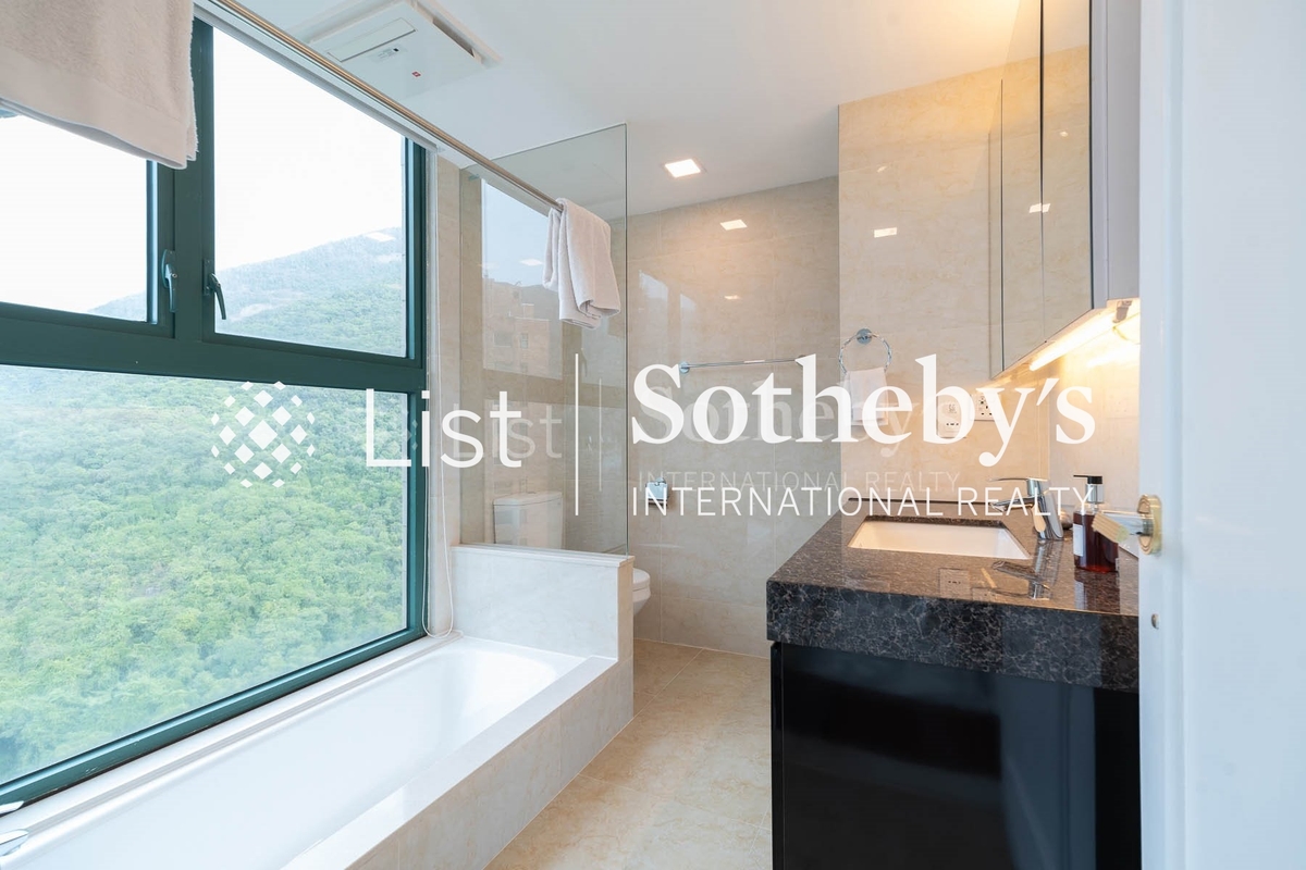 127 Repulse Bay Road 浅水湾道127号 | Third En-suite Bathroom