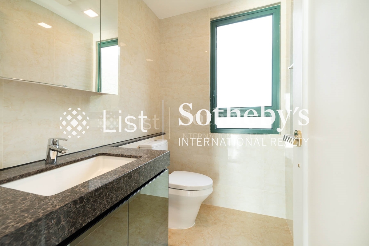 127 Repulse Bay Road 浅水湾道127号 | Guest Bathroom
