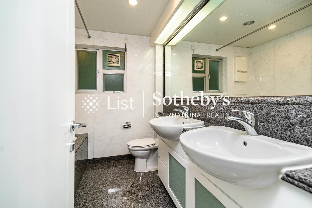 Carolina Gardens 嘉樂園 | Master Bathroom