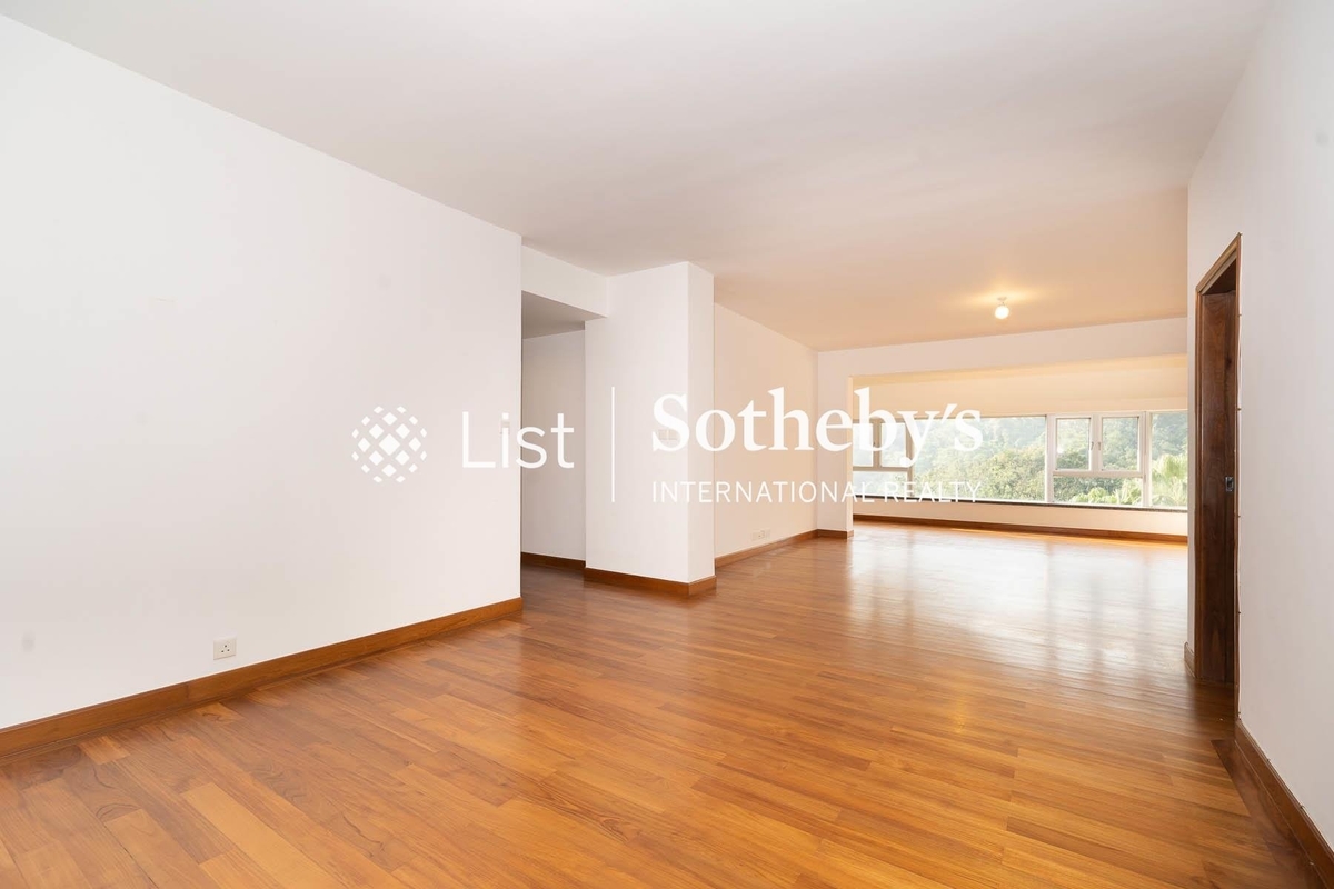 Carolina Gardens 嘉樂園 | Living and Dining Room