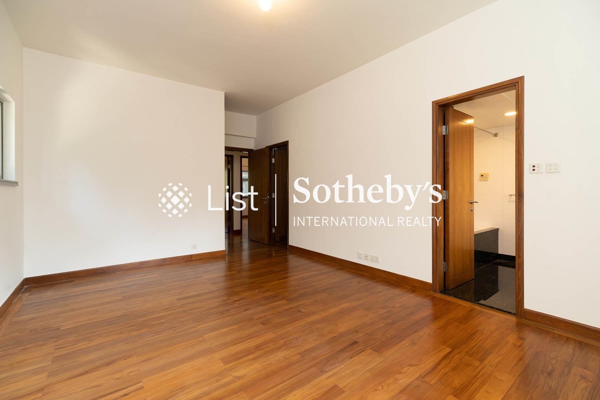 Carolina Gardens 嘉樂園 | Master Bedroom