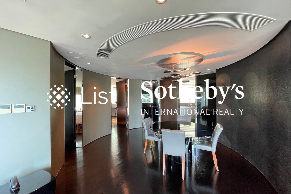 The Lily The Lily | Living and Dining Room