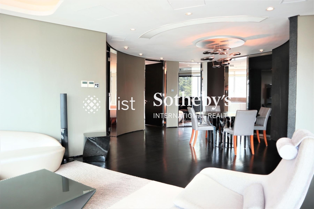 The Lily The Lily | Living and Dining Room