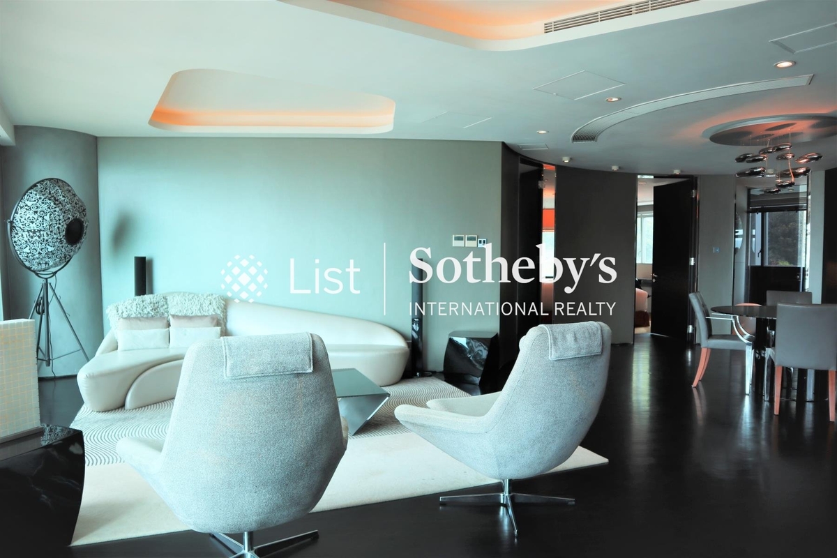 The Lily The Lily | Living and Dining Room