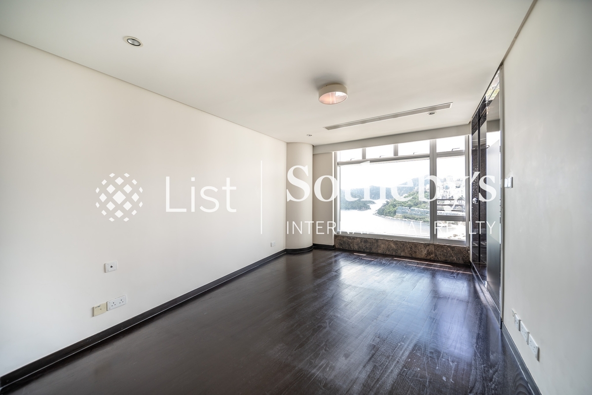 The Lily The Lily | Master Bedroom