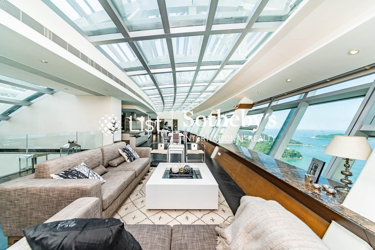 The Lily The Lily | Living and Dining Room