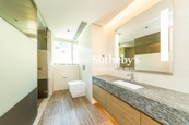 The Lily The Lily | Second En-suite Bathroom