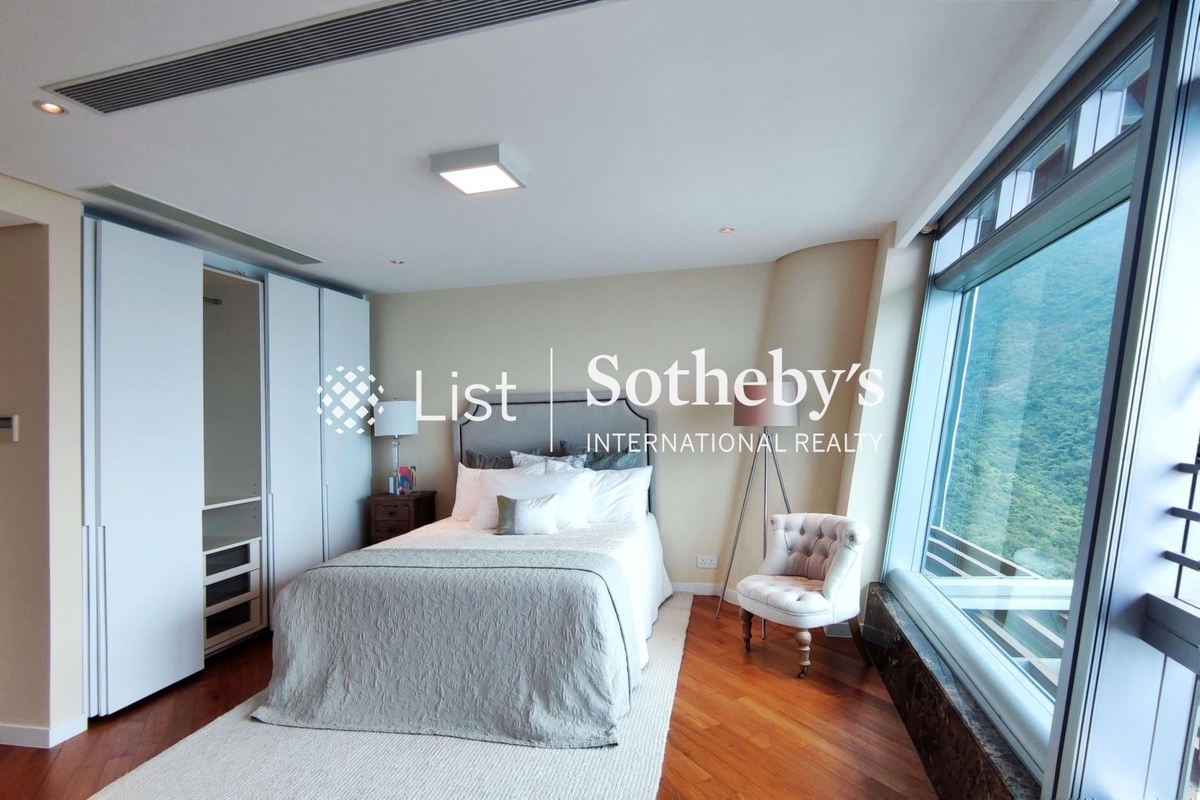 The Lily The Lily | Master Bedroom