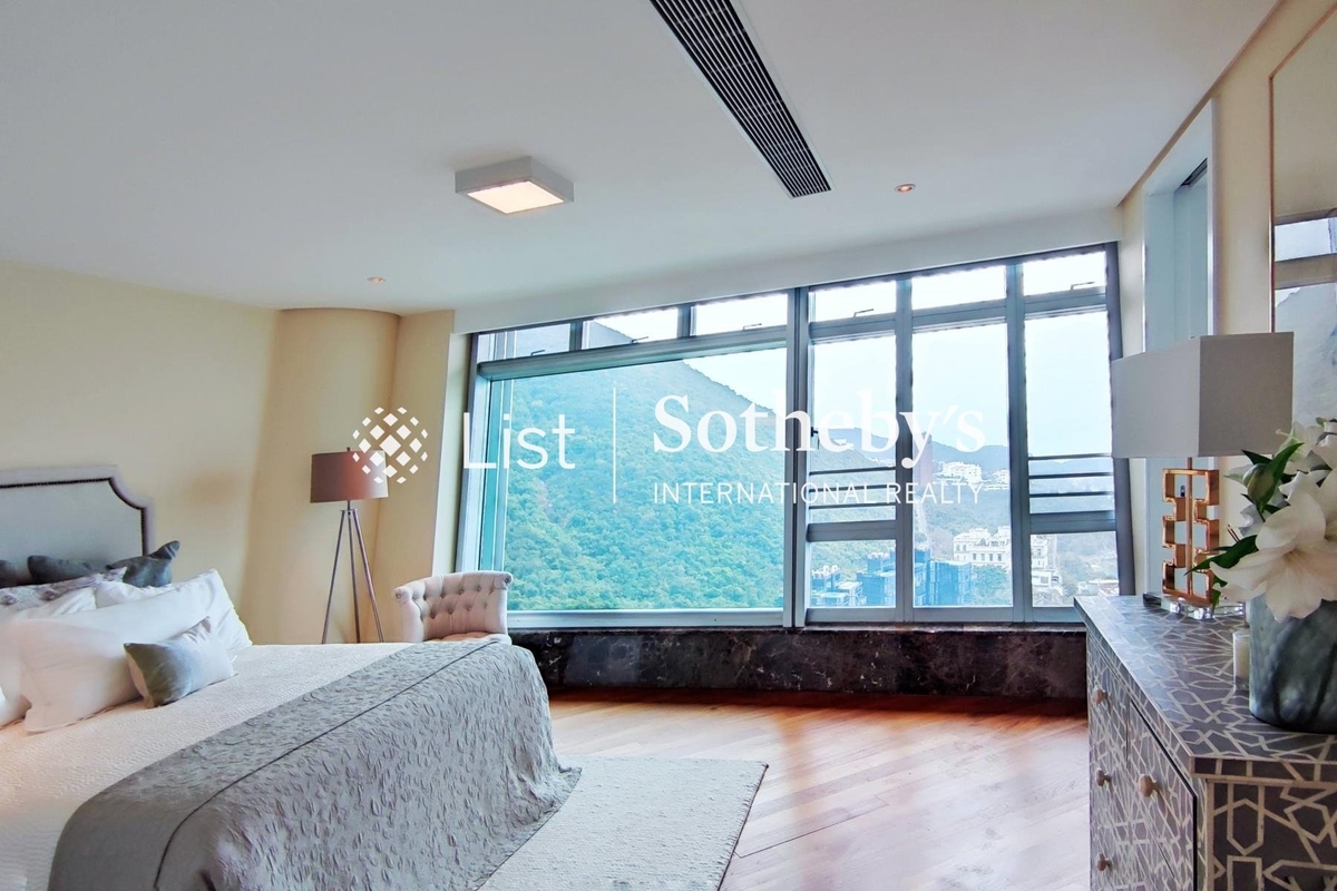 The Lily The Lily | Master Bedroom