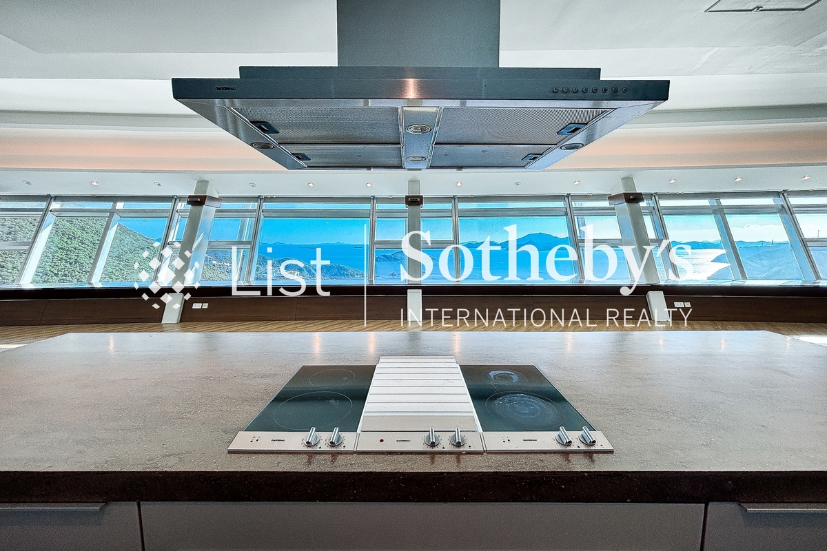 The Lily The Lily | Open Kitchen with a View