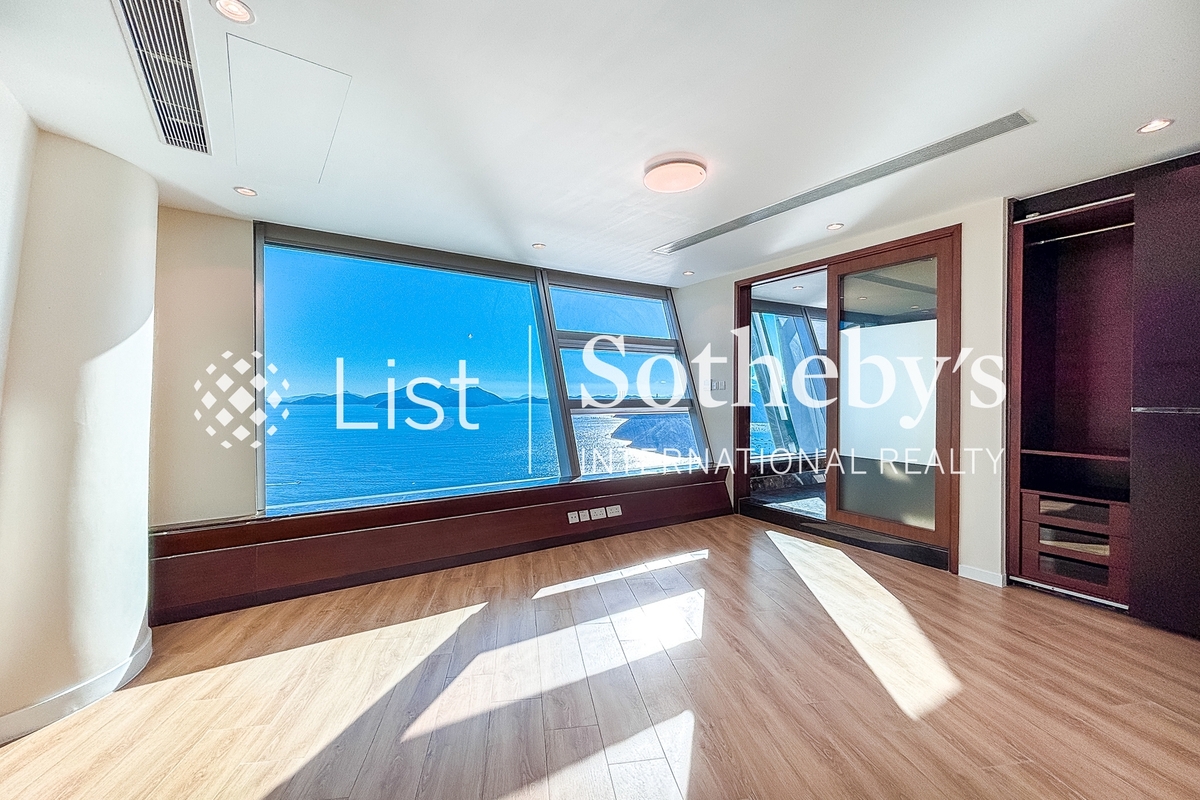 The Lily The Lily | Master Bedroom