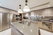 Guildford Court 僑福道5號 | Kitchen