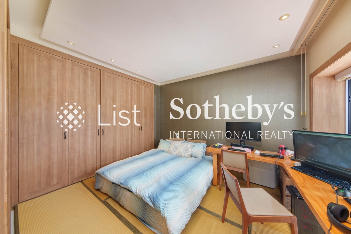 Guildford Court 僑福道5號 | Second En-suite Bedroom