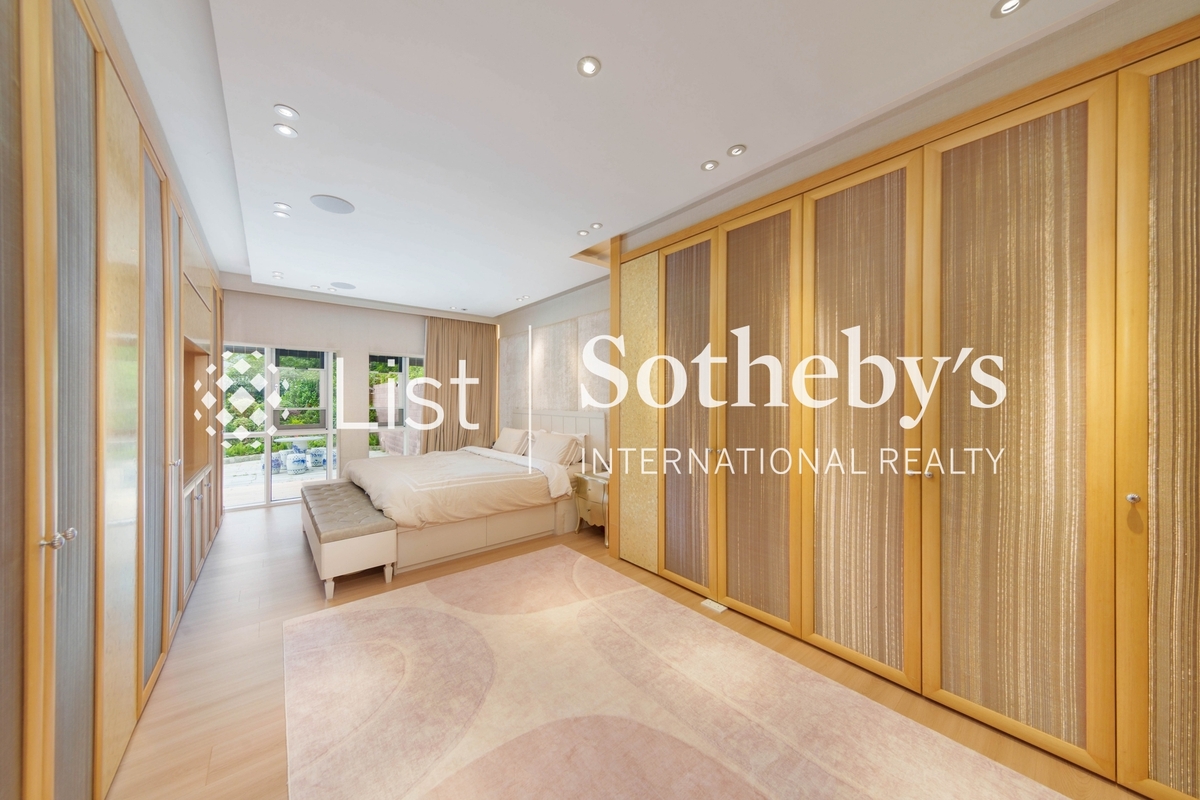 Guildford Court 僑福道5號 | Master Bedroom