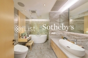 Guildford Court 僑福道5號 | Master Bathroom