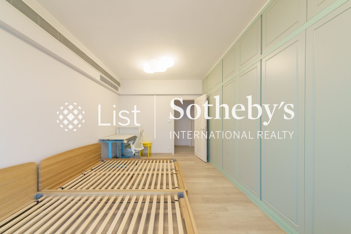 Guildford Court 僑福道5號 | Second Bedroom