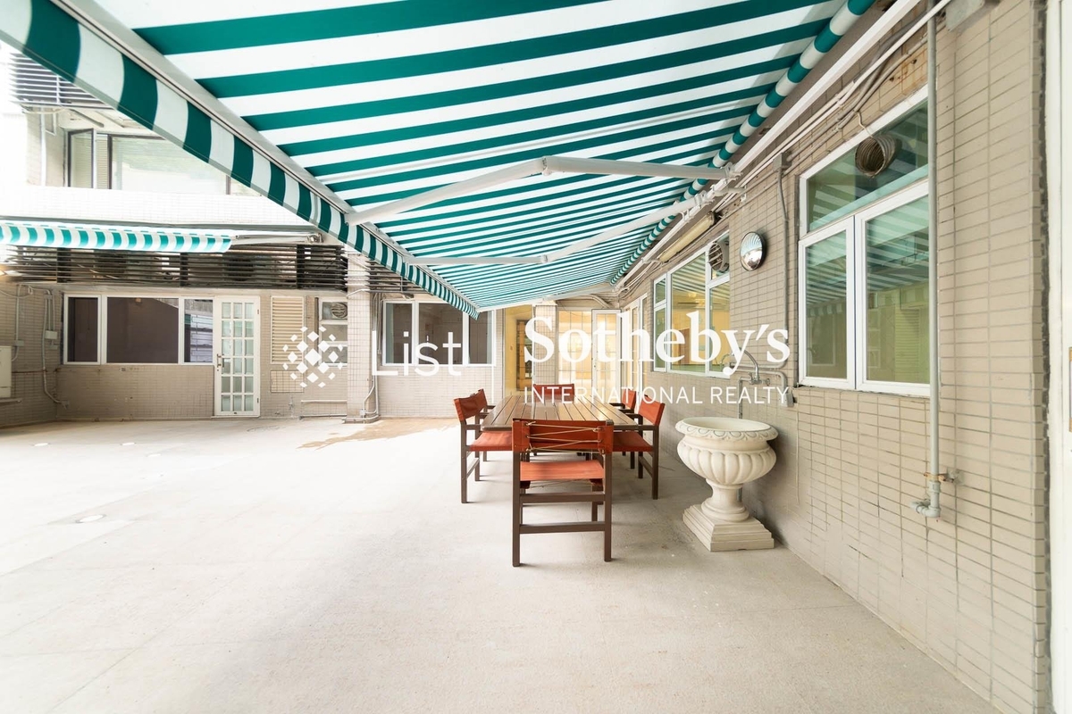 Guildford Garden 喬苑 | Private Back Garden off Living and Dining Room