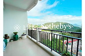 Villa Verde 环翠园 | Balcony off Living and Dining Room